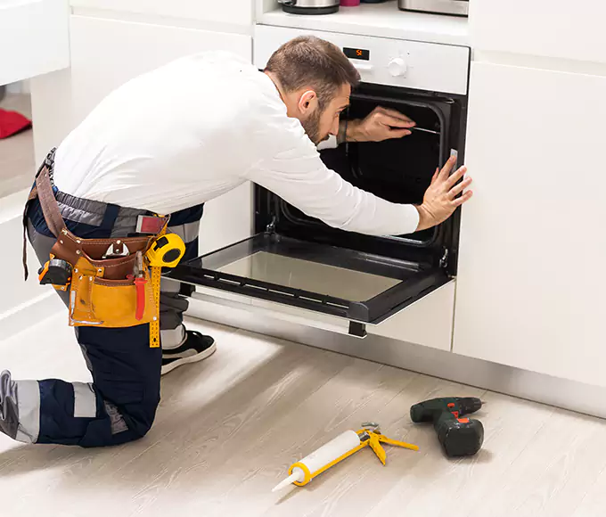 Why Dracut, MA Homeowners Trust Dracut Appliance Pro for Every Toaster Oven Fix?